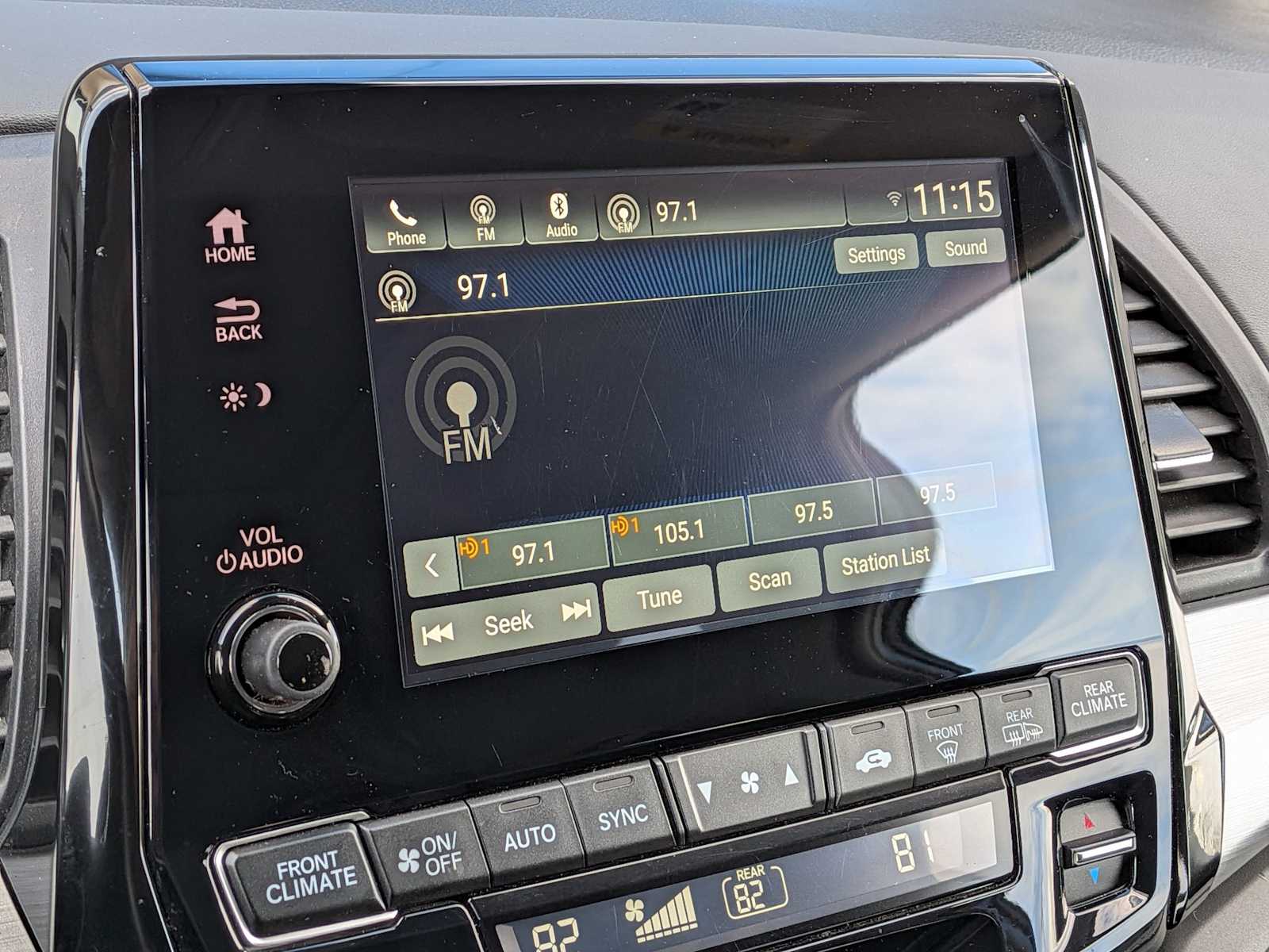 Thumbnail: 2022 Honda Odyssey - 28