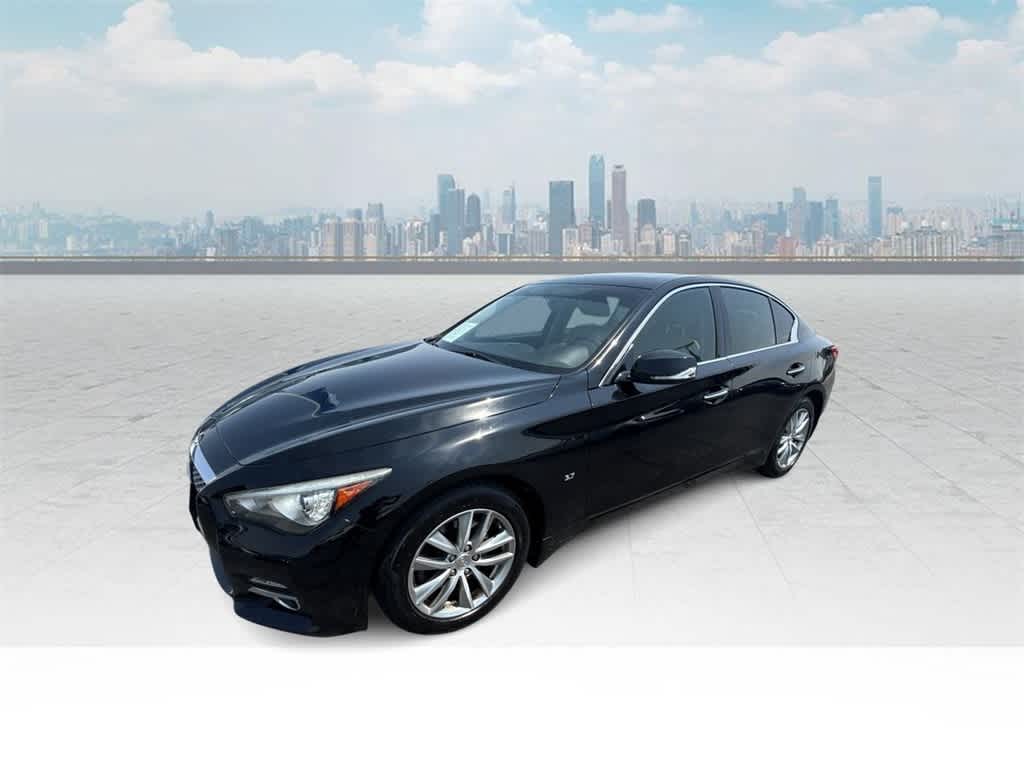 2015 INFINITI Q50 Premium -
                  Waukesha, WI
