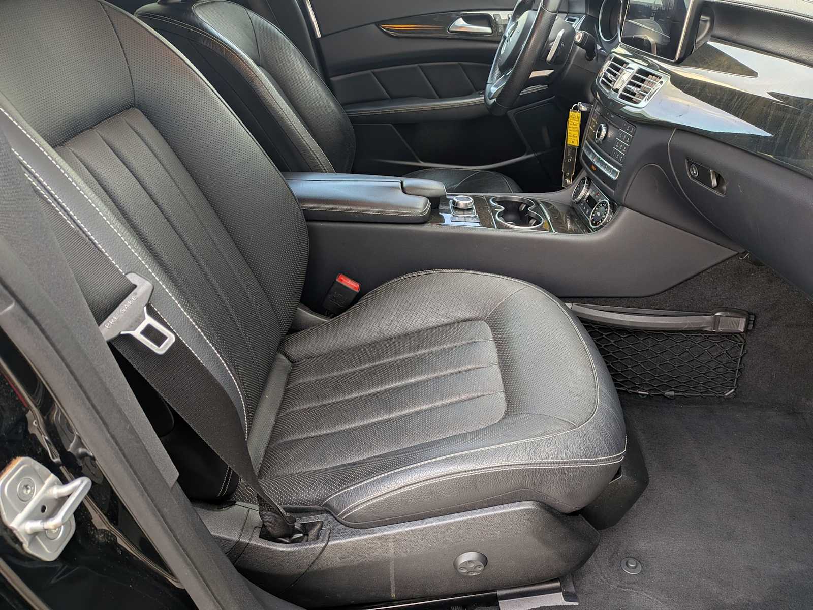 Thumbnail: 2016 Mercedes-Benz CLS - 21