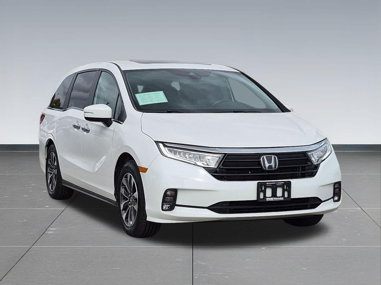 2024 Honda Odyssey EX-L - Photo 8