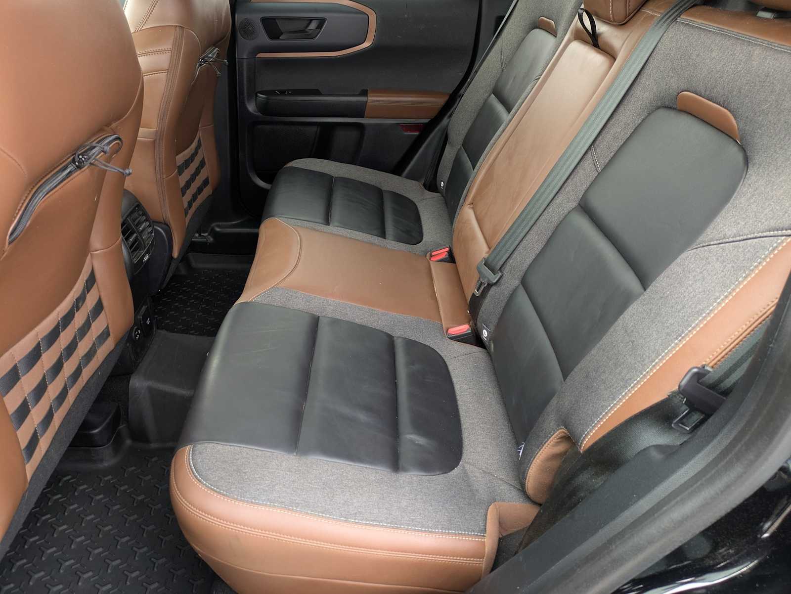 Thumbnail: 2022 Ford Bronco Sport - 17