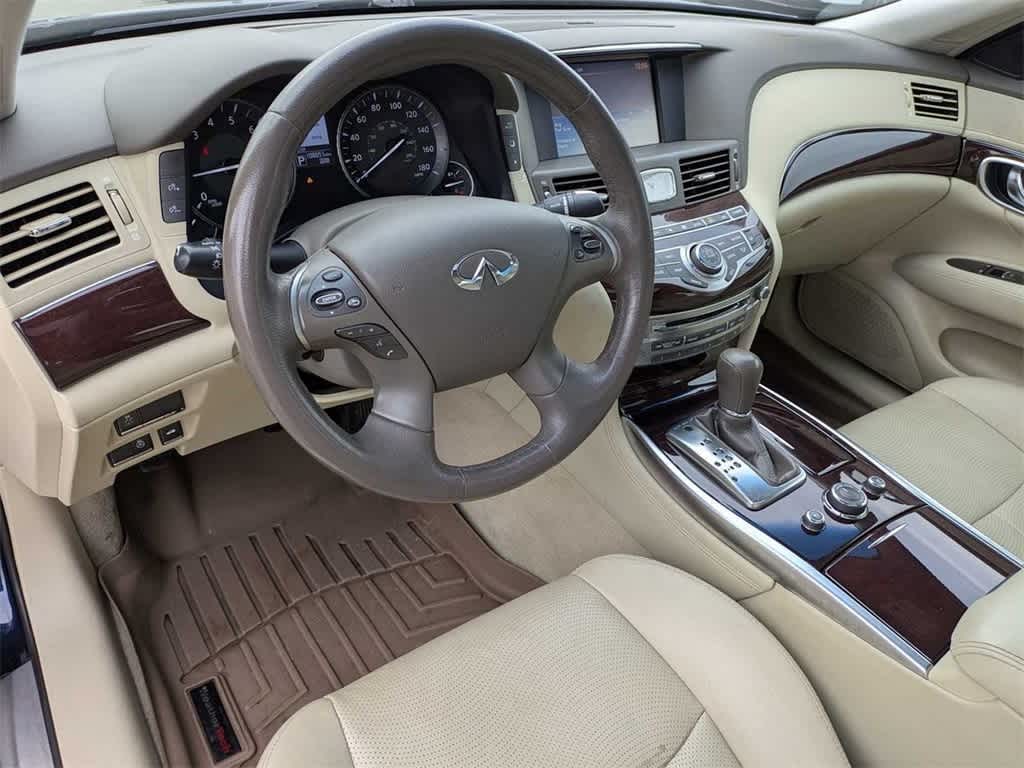 Thumbnail: 2016 INFINITI Q70 - 2