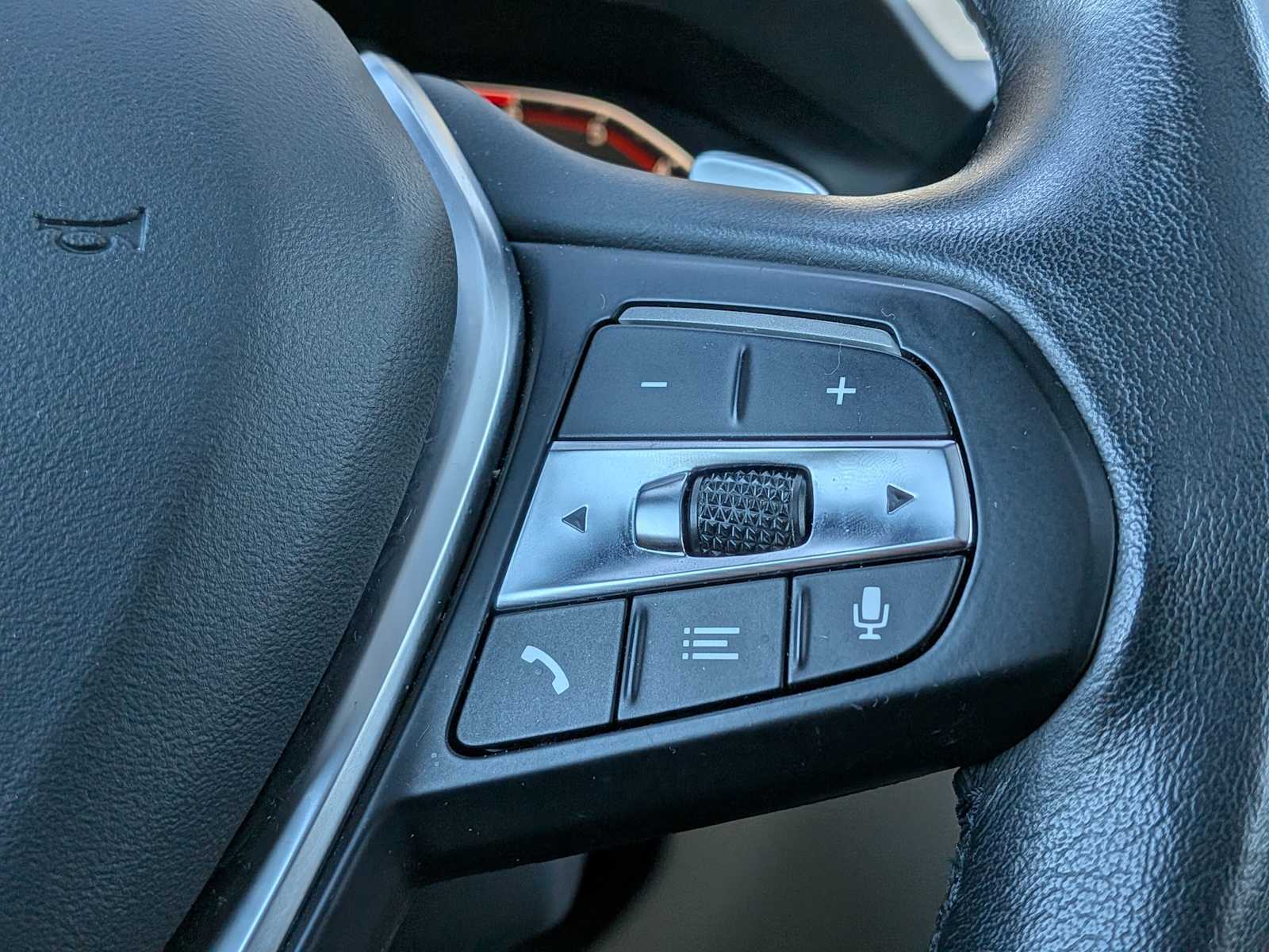 Thumbnail: 2021 BMW 3 Series - 25