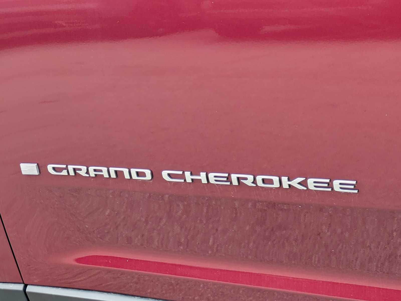 Thumbnail: 2024 Jeep Grand Cherokee - 12