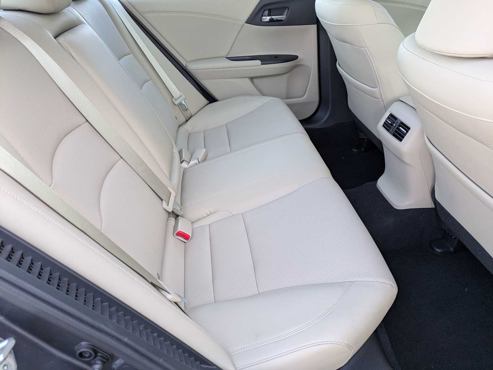 Thumbnail: 2015 Honda Accord - 20