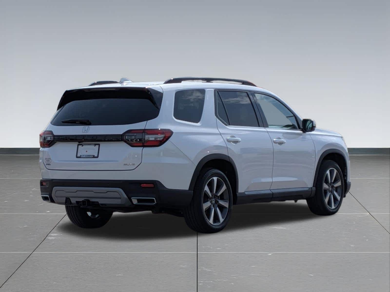 Thumbnail: 2023 Honda Pilot - 5