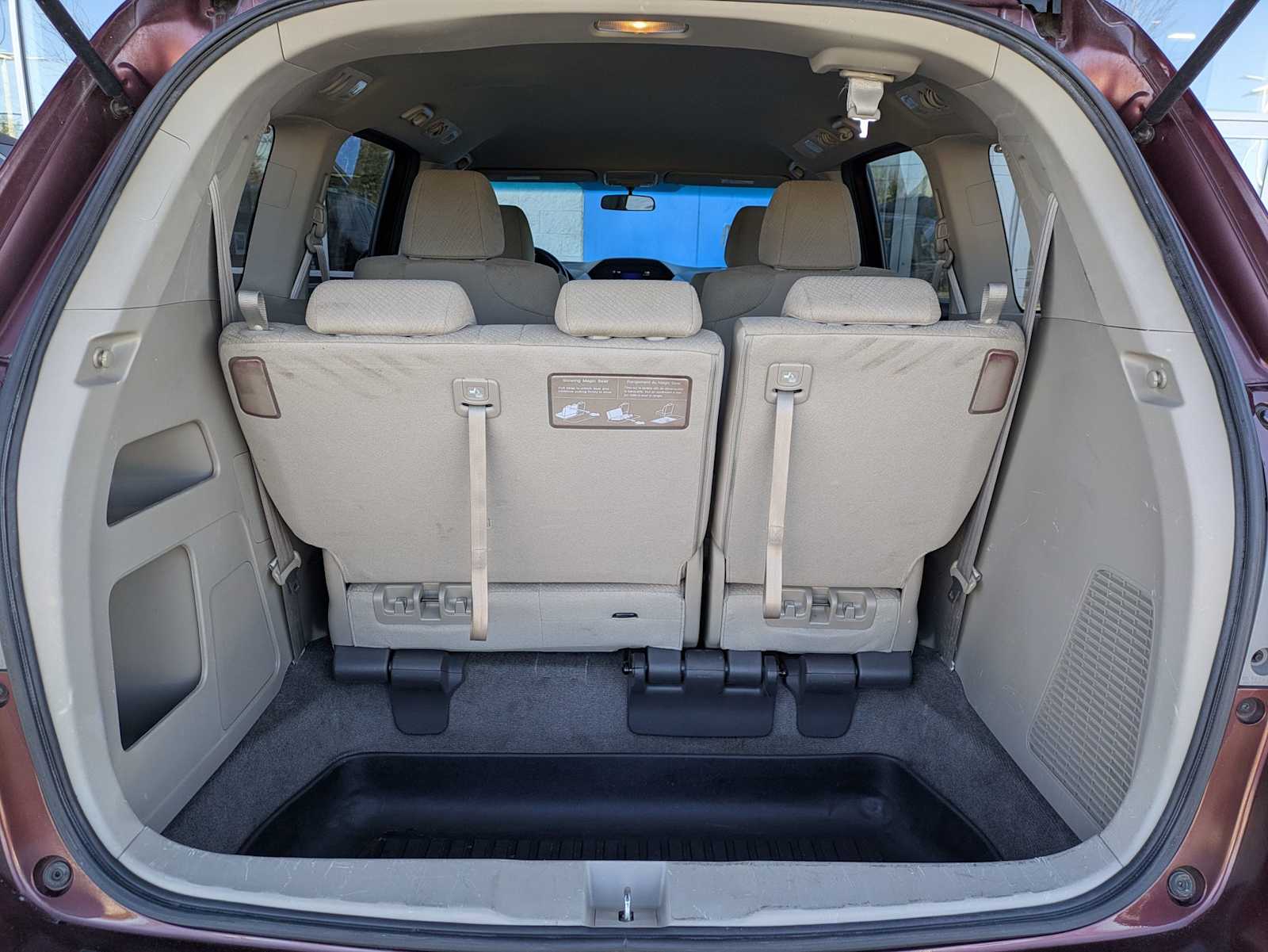 Thumbnail: 2016 Honda Odyssey - 30