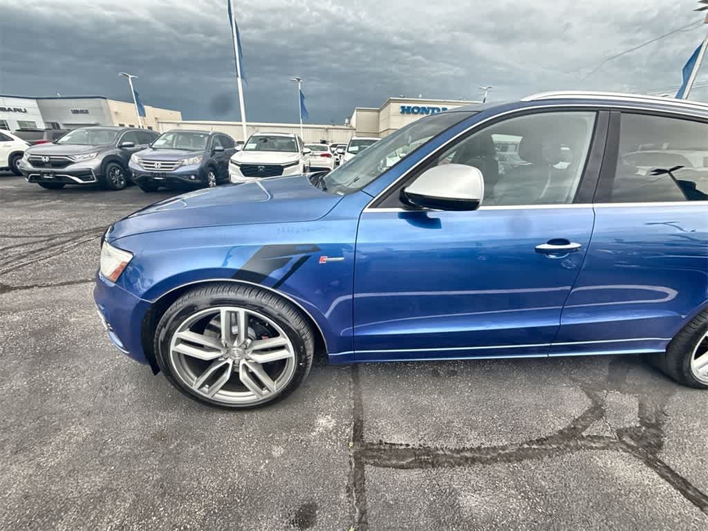Thumbnail: 2015 Audi SQ5 - 3