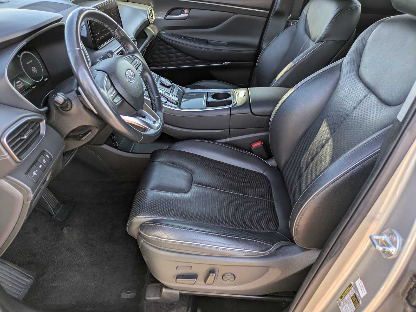 Thumbnail: 2022 Hyundai Santa Fe - 15