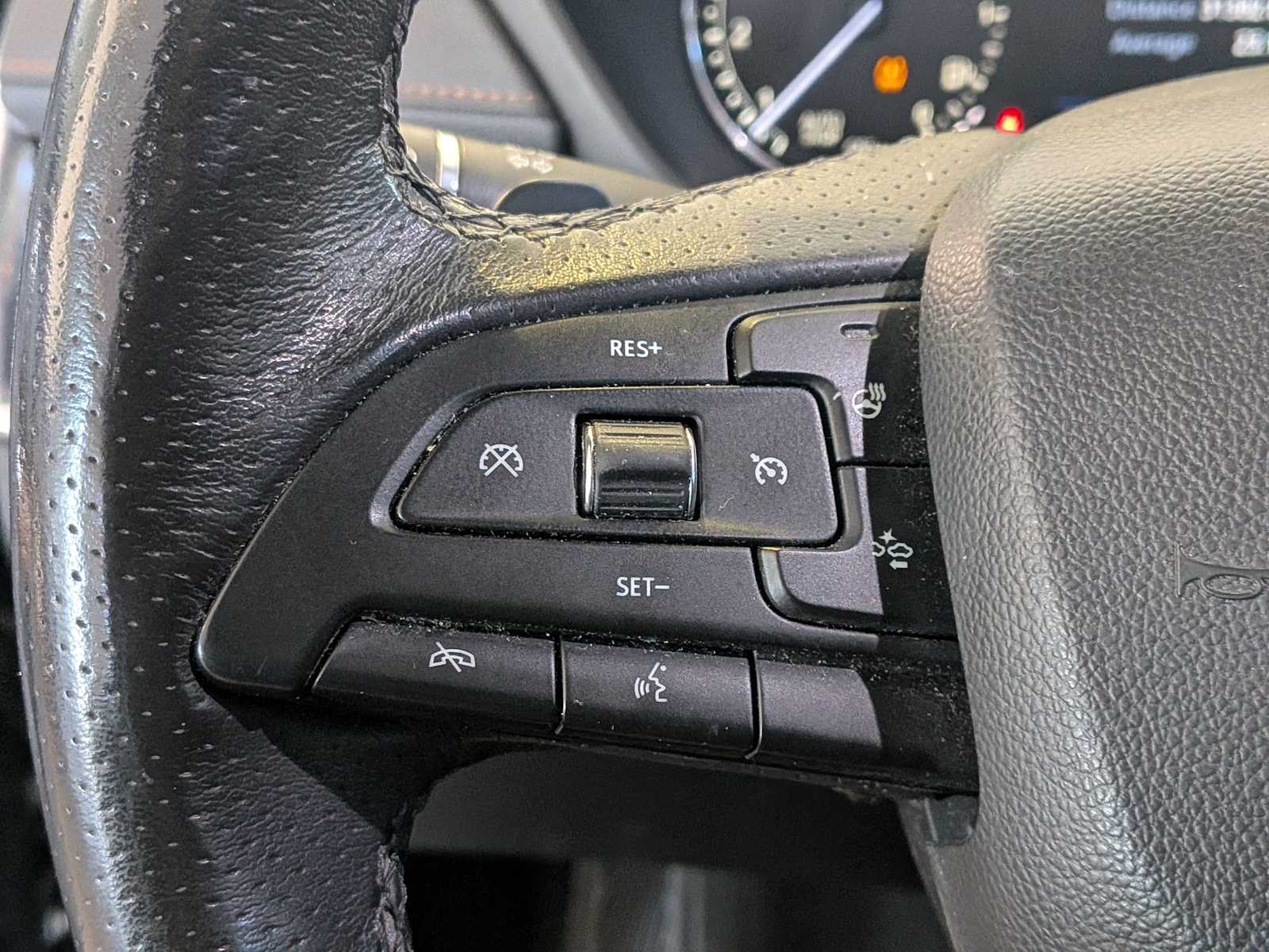 Thumbnail: 2019 Cadillac XT4 - 23