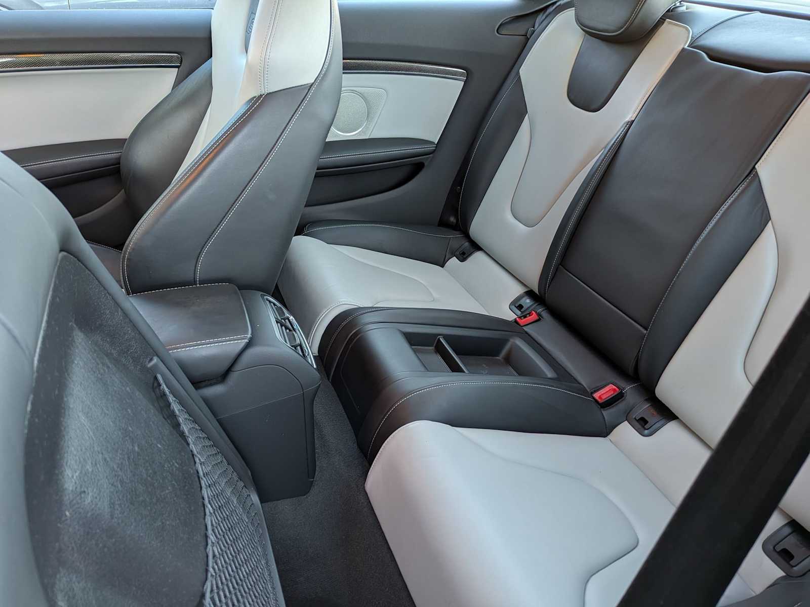 Thumbnail: 2014 Audi S5 - 17