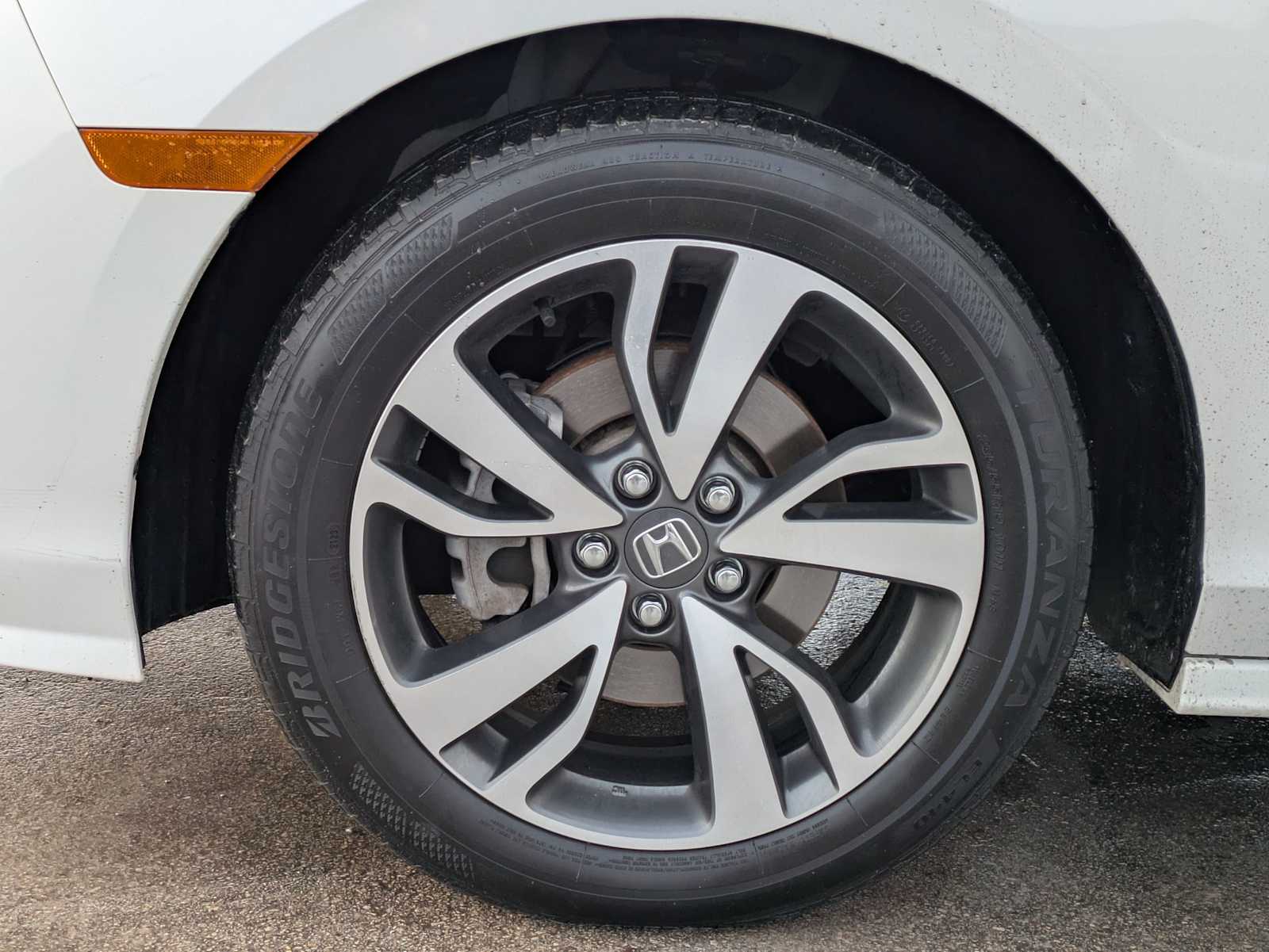 Thumbnail: 2023 Honda Odyssey - 12