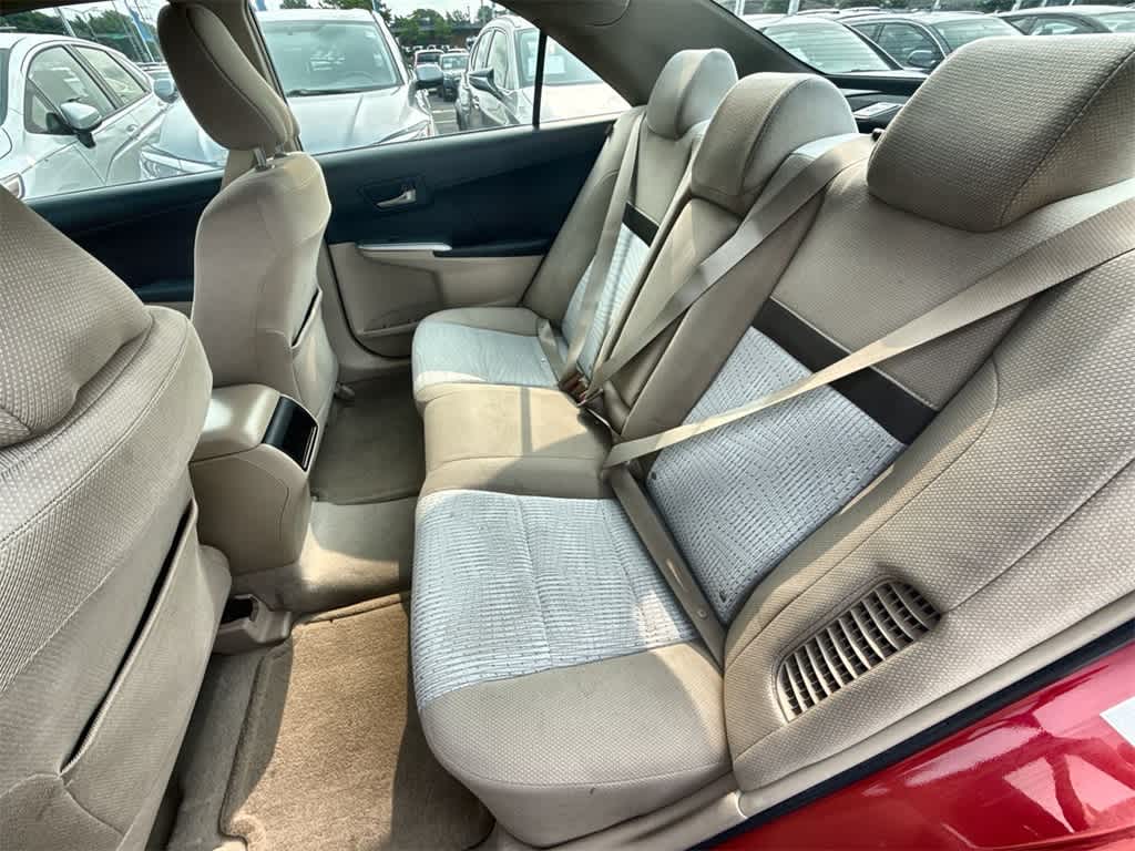 Thumbnail: 2012 Toyota Camry - 17