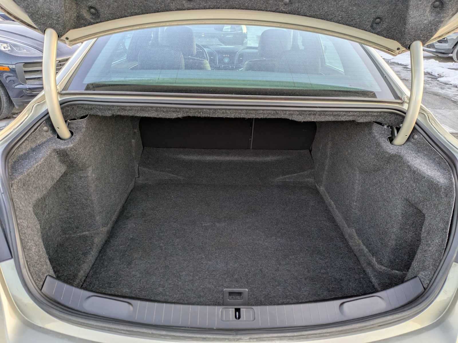 Thumbnail: 2015 Chevrolet Impala - 30