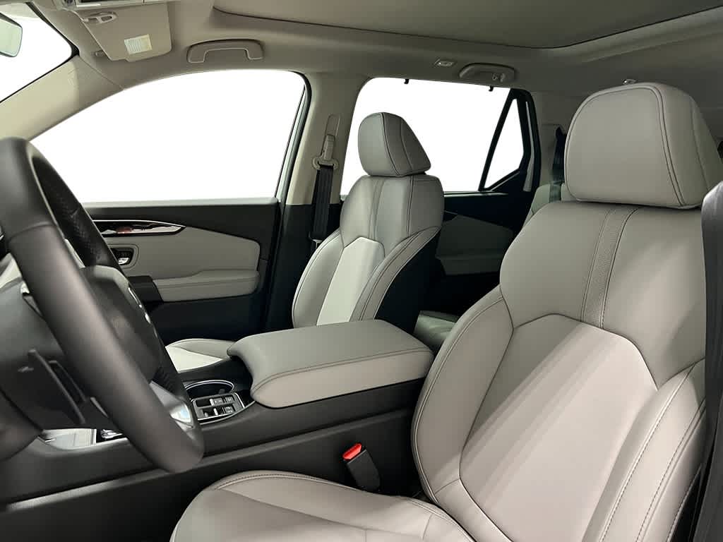 2025 Honda Pilot Touring 14