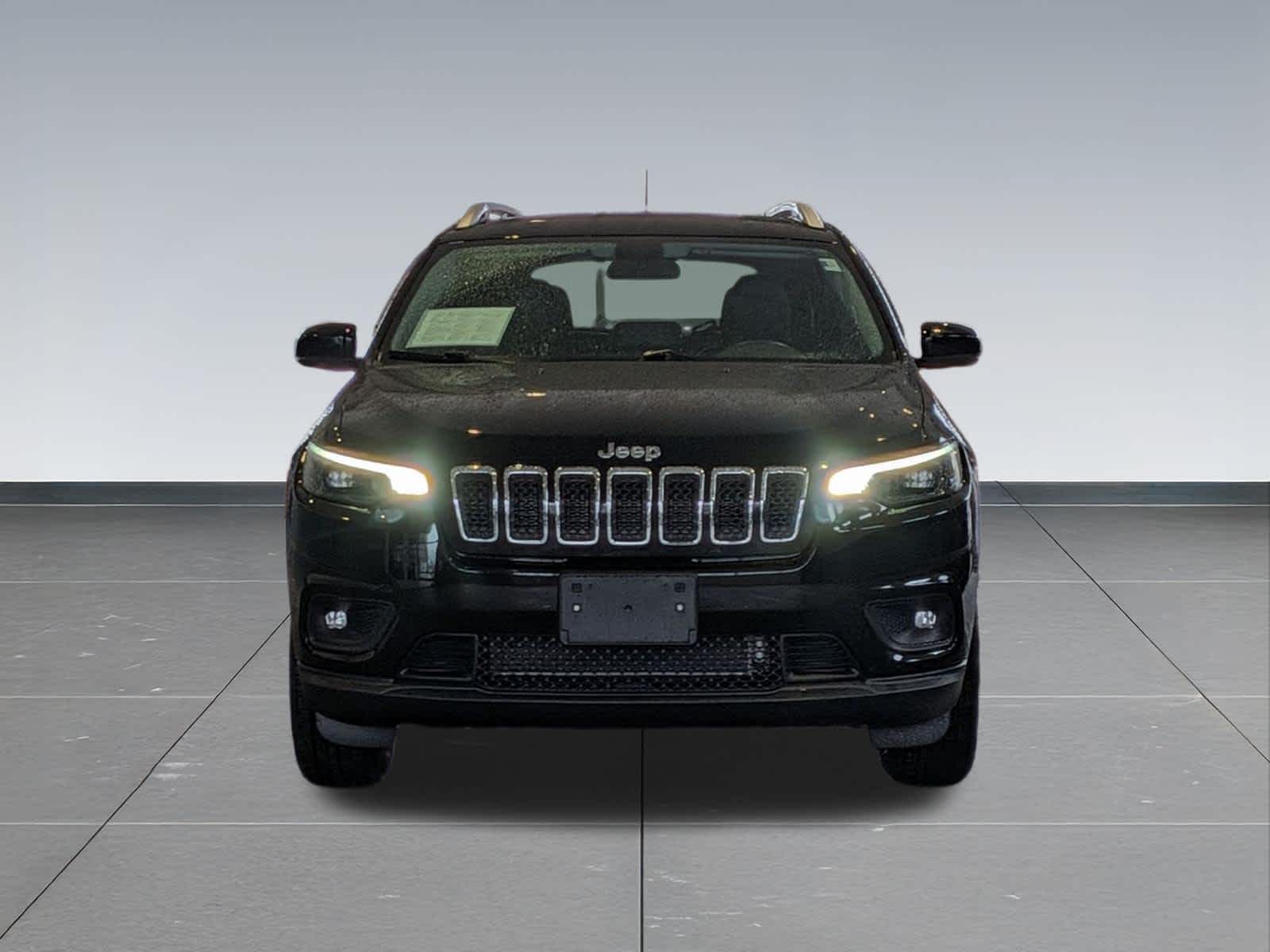 Thumbnail: 2019 Jeep Cherokee - 9