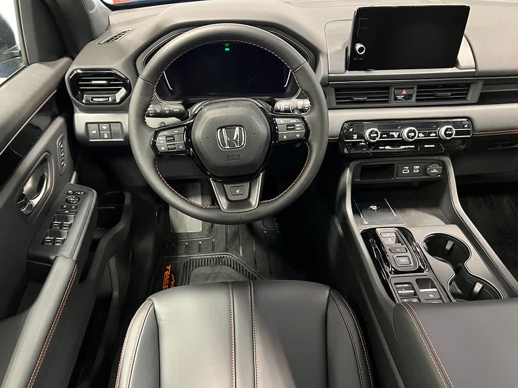 Thumbnail: 2025 Honda Pilot - 15