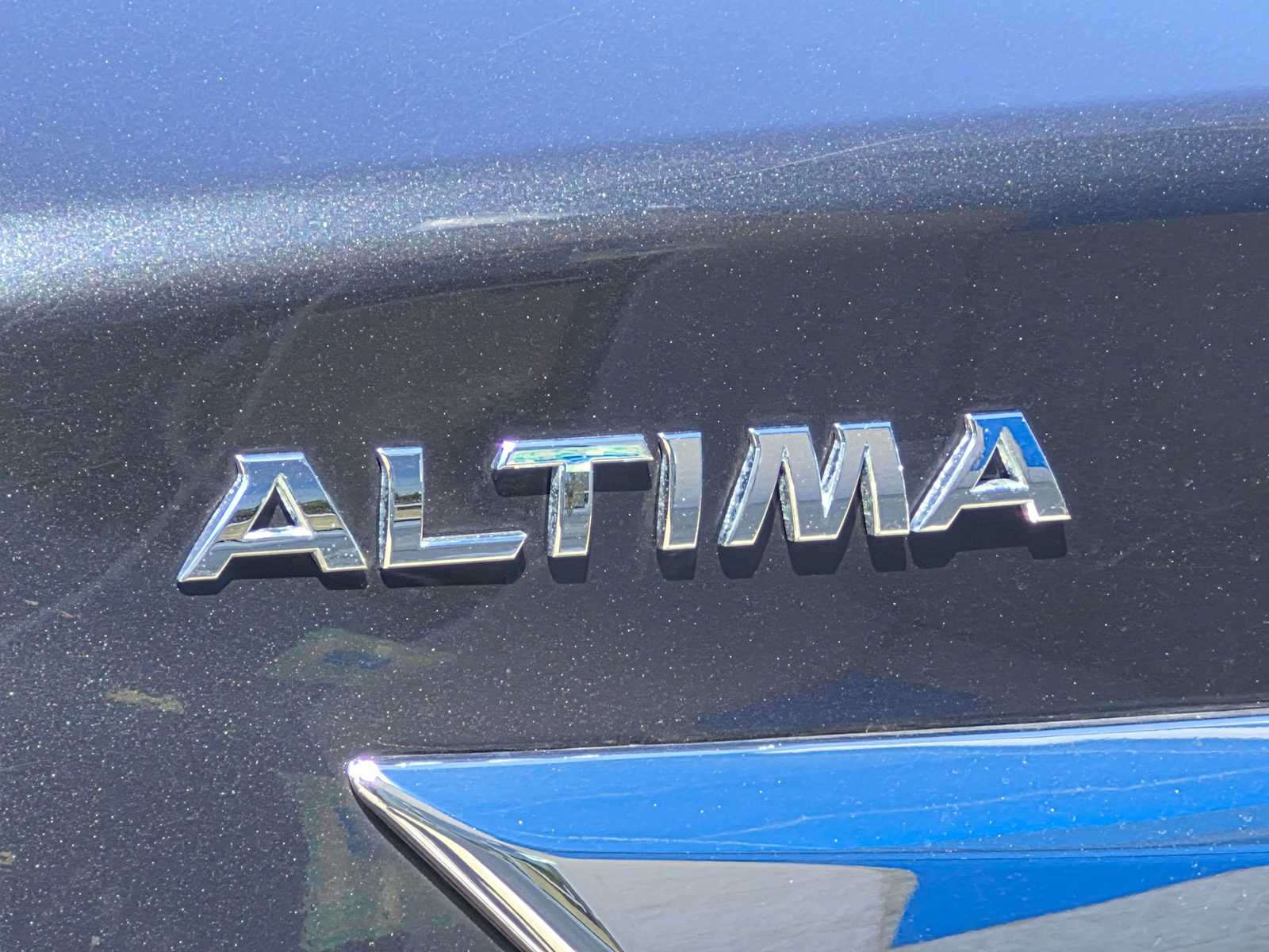 Thumbnail: 2013 Nissan Altima - 11