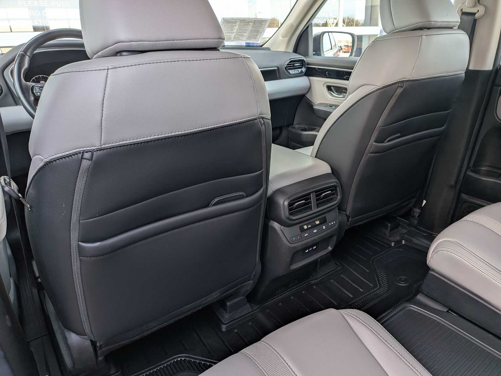 Thumbnail: 2024 Honda Pilot - 17