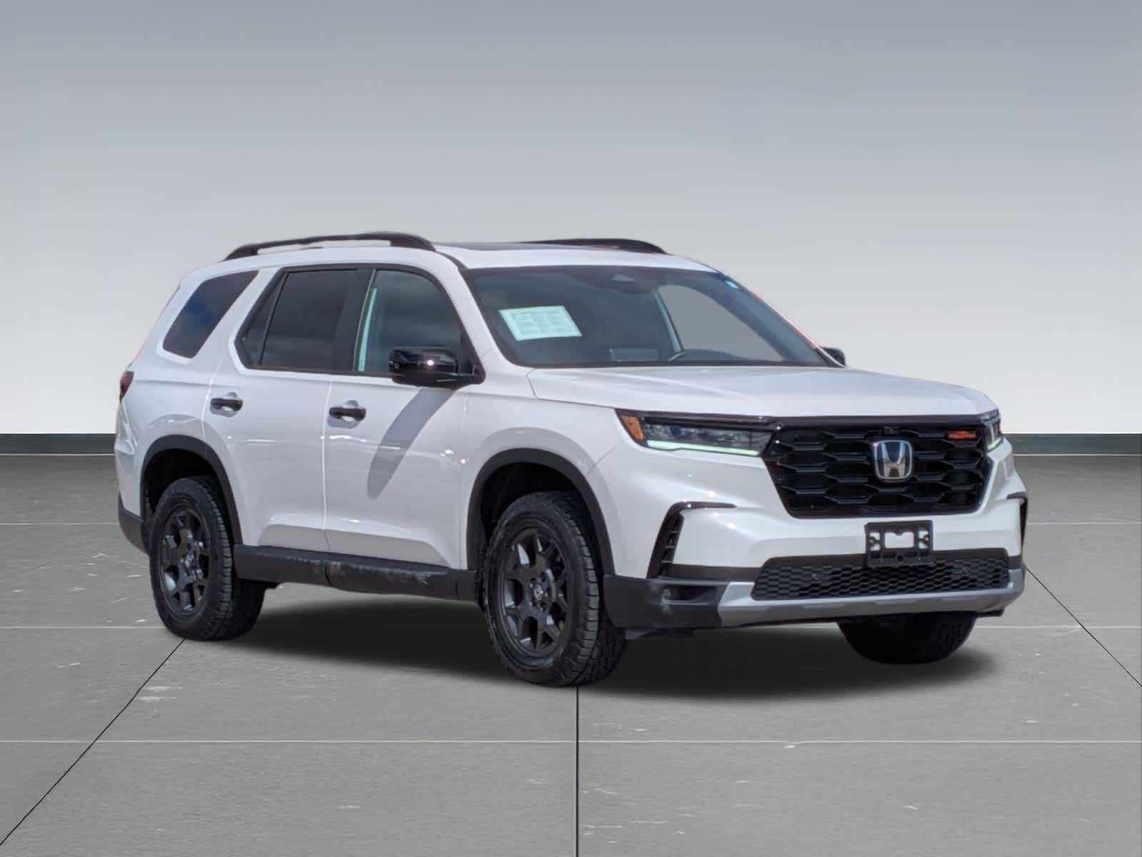 Thumbnail: 2023 Honda Pilot - 8