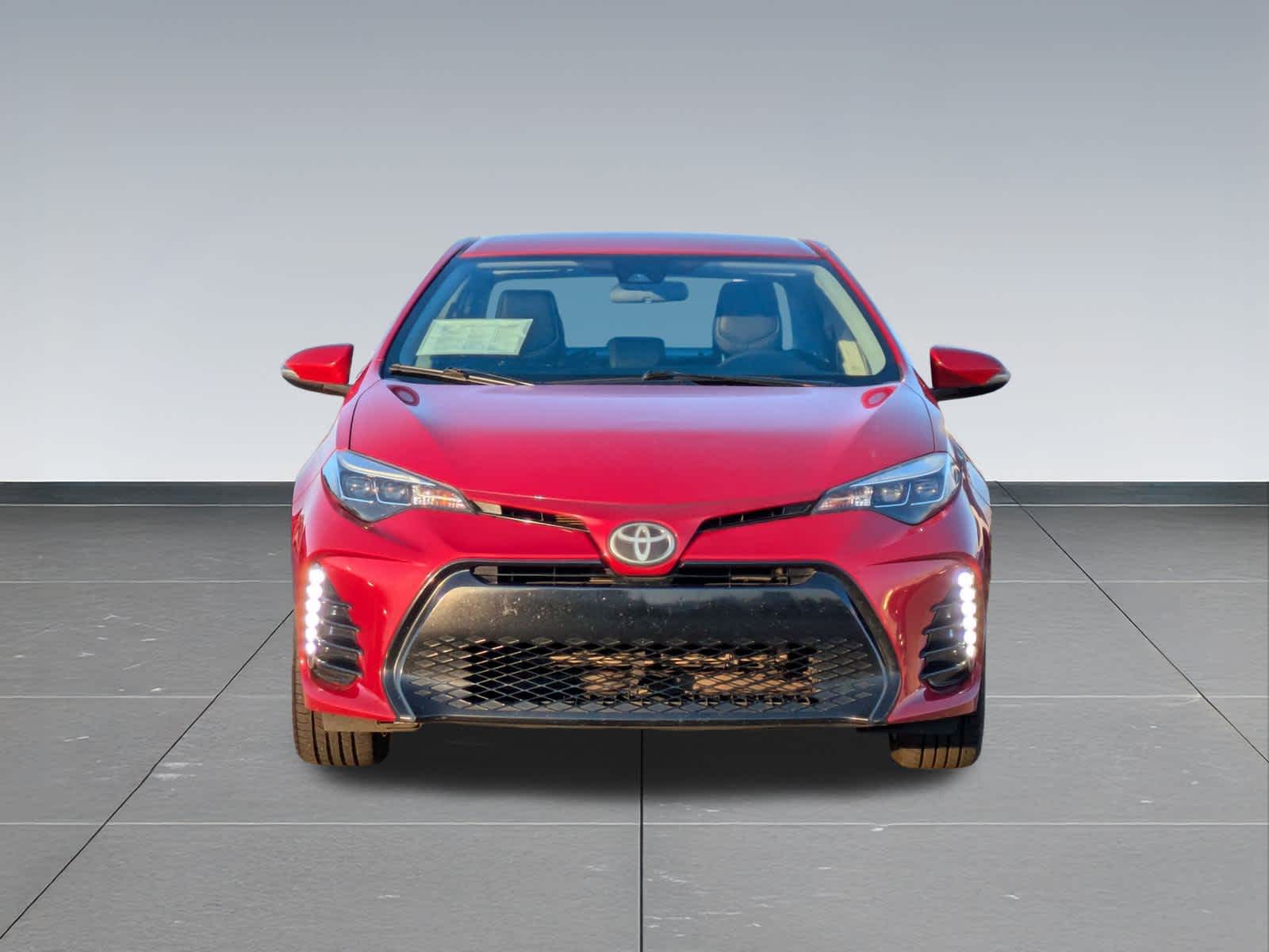 Thumbnail: 2017 Toyota Corolla - 9