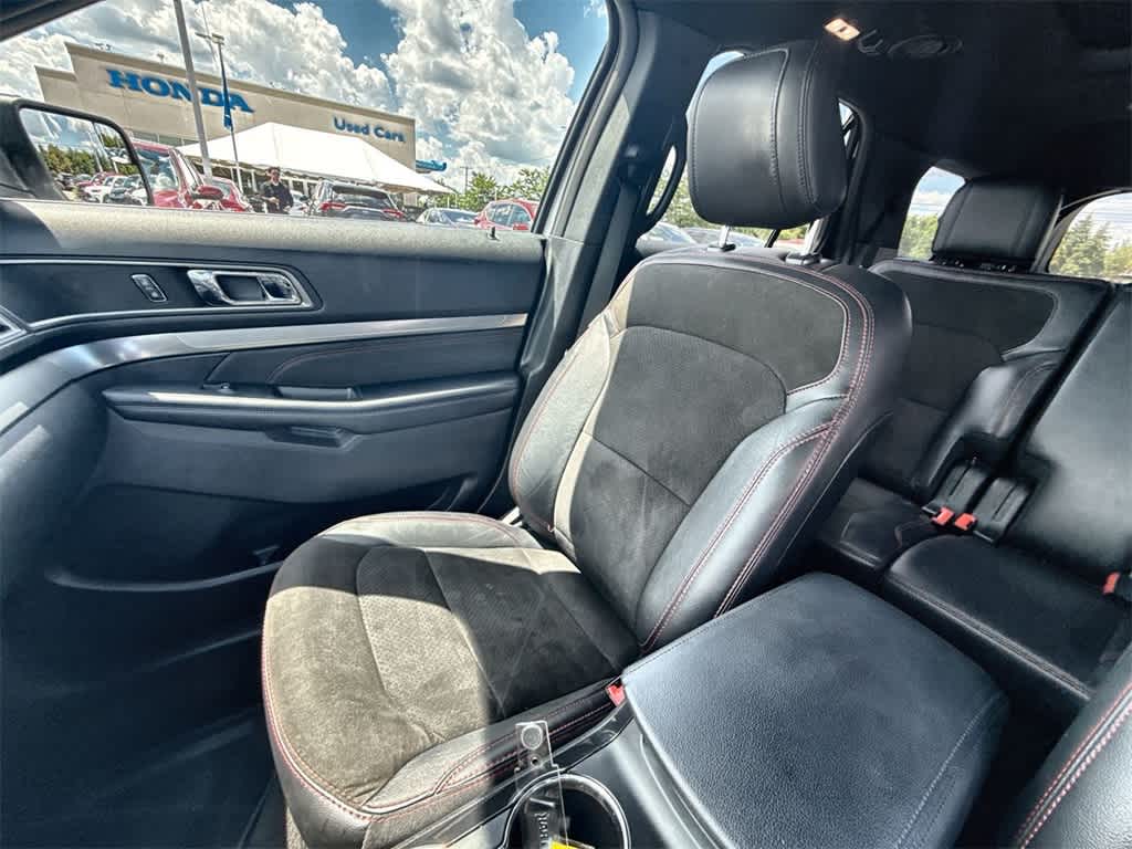 Thumbnail: 2018 Ford Explorer - 22