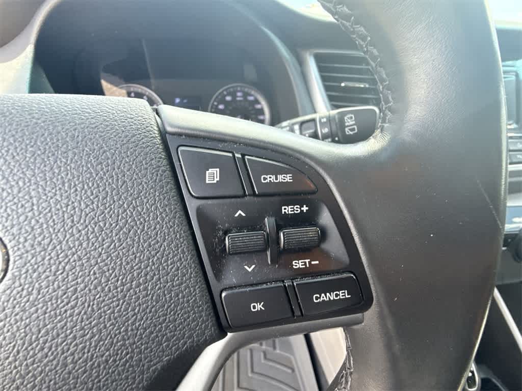 Thumbnail: 2016 Hyundai Tucson - 23