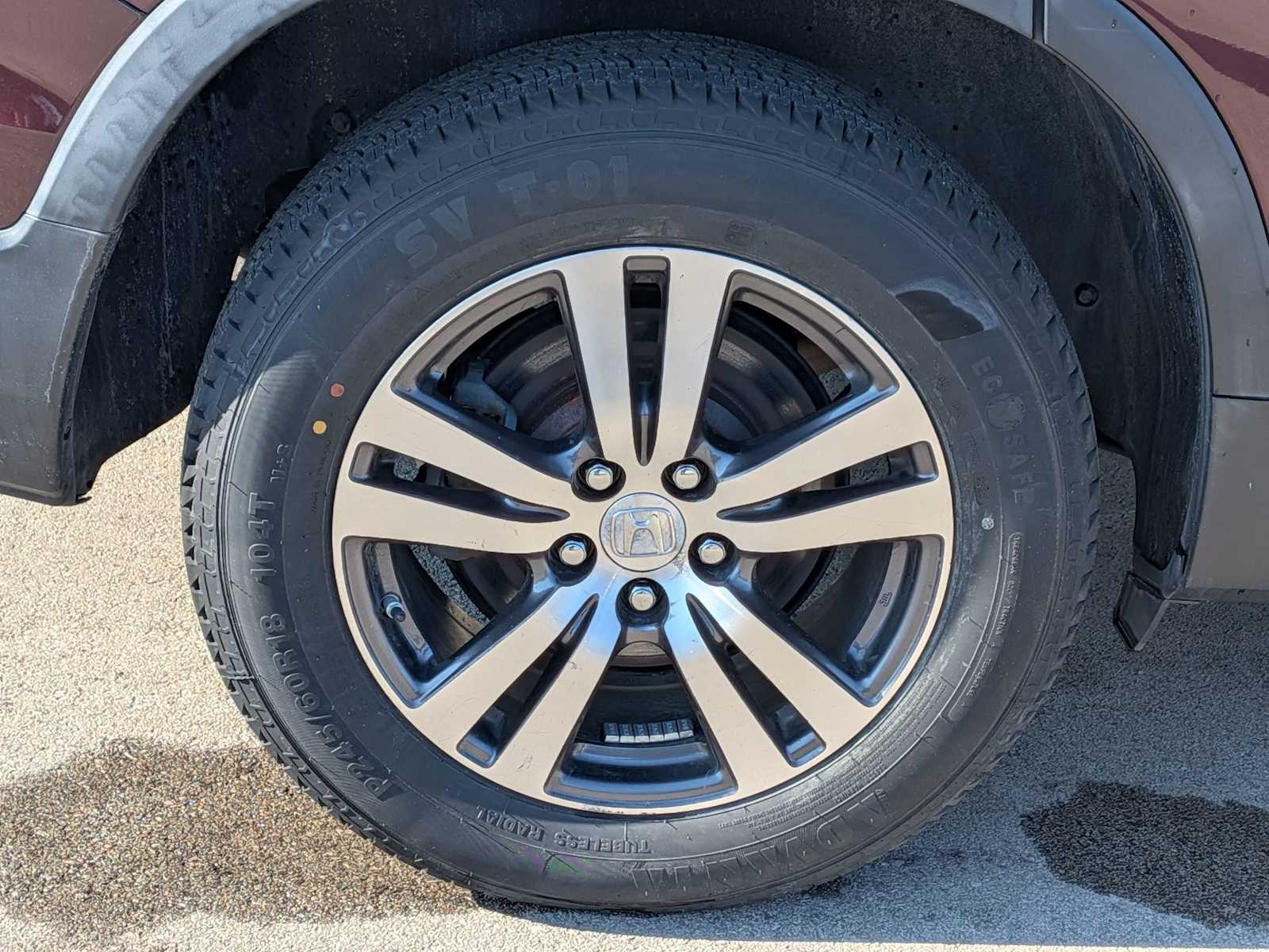 Thumbnail: 2017 Honda Pilot - 14