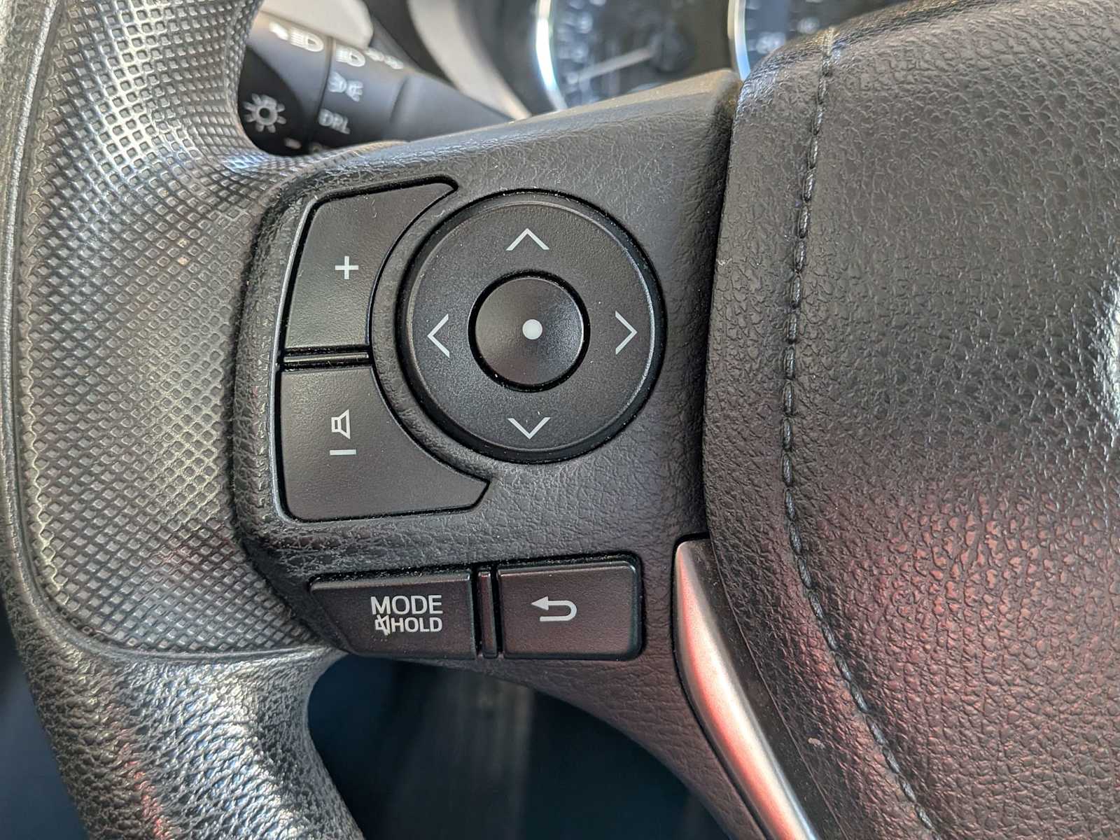 Thumbnail: 2014 Toyota Corolla - 21