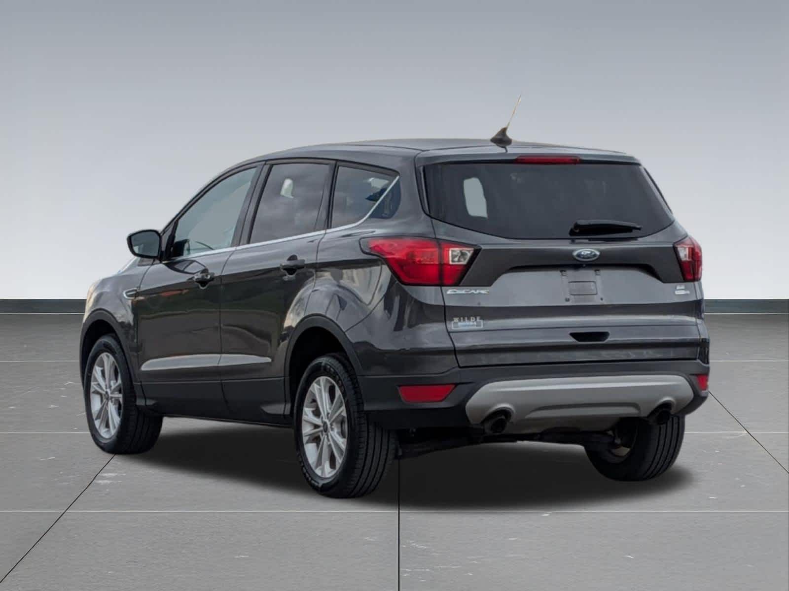 Thumbnail: 2019 Ford Escape - 4