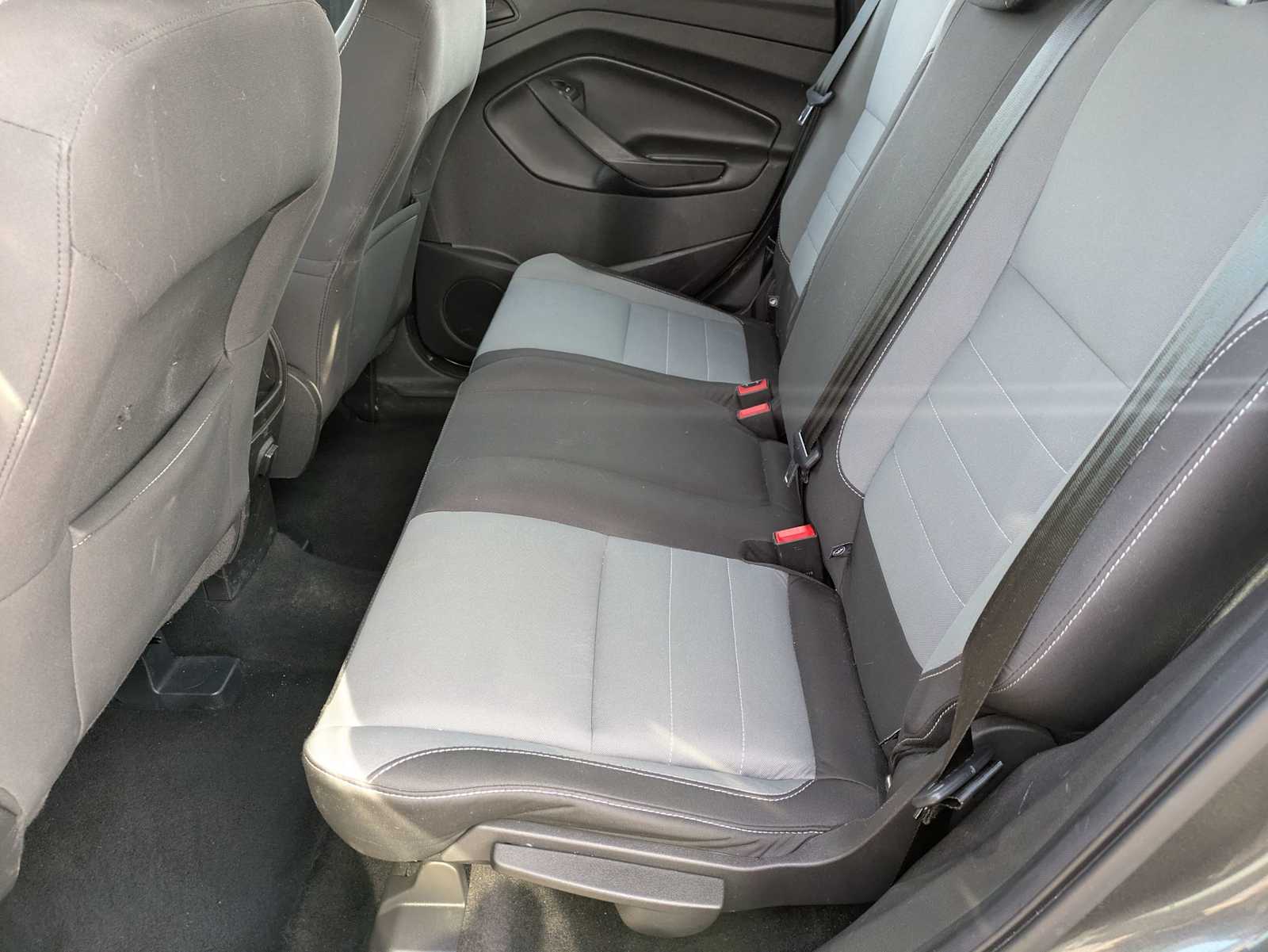 Thumbnail: 2017 Ford Escape - 16