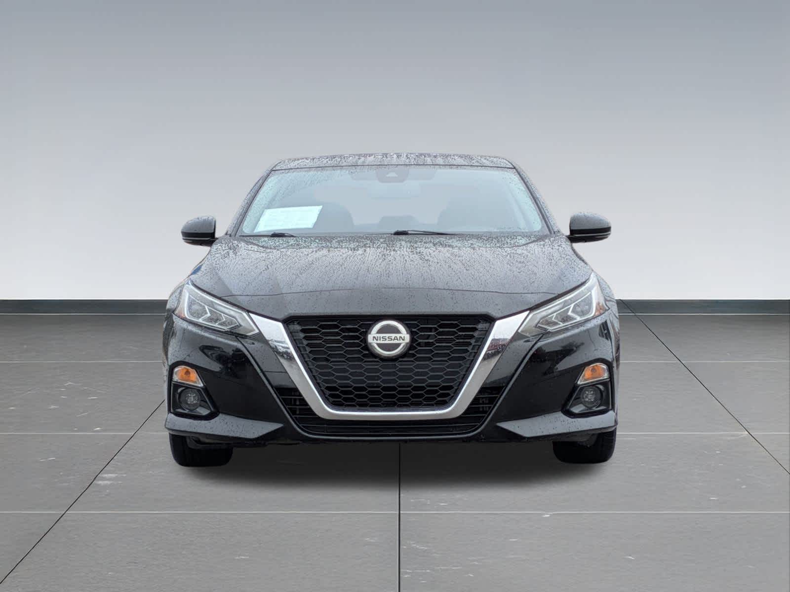 Thumbnail: 2019 Nissan Altima - 9