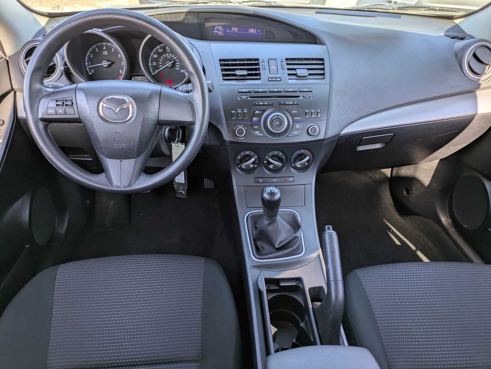 Thumbnail: 2013 Mazda Mazda3 - 14