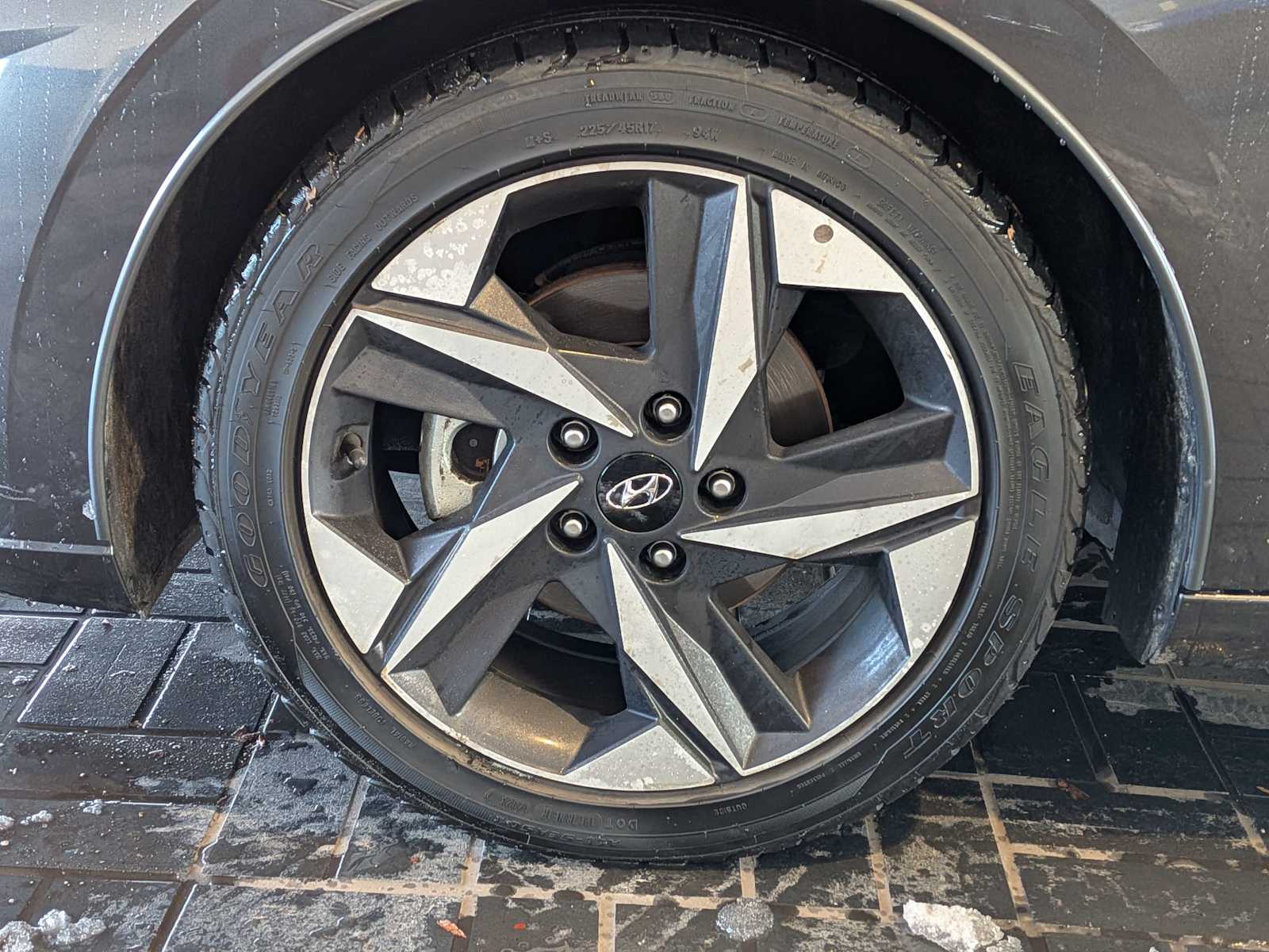 Thumbnail: 2021 Hyundai Elantra - 13