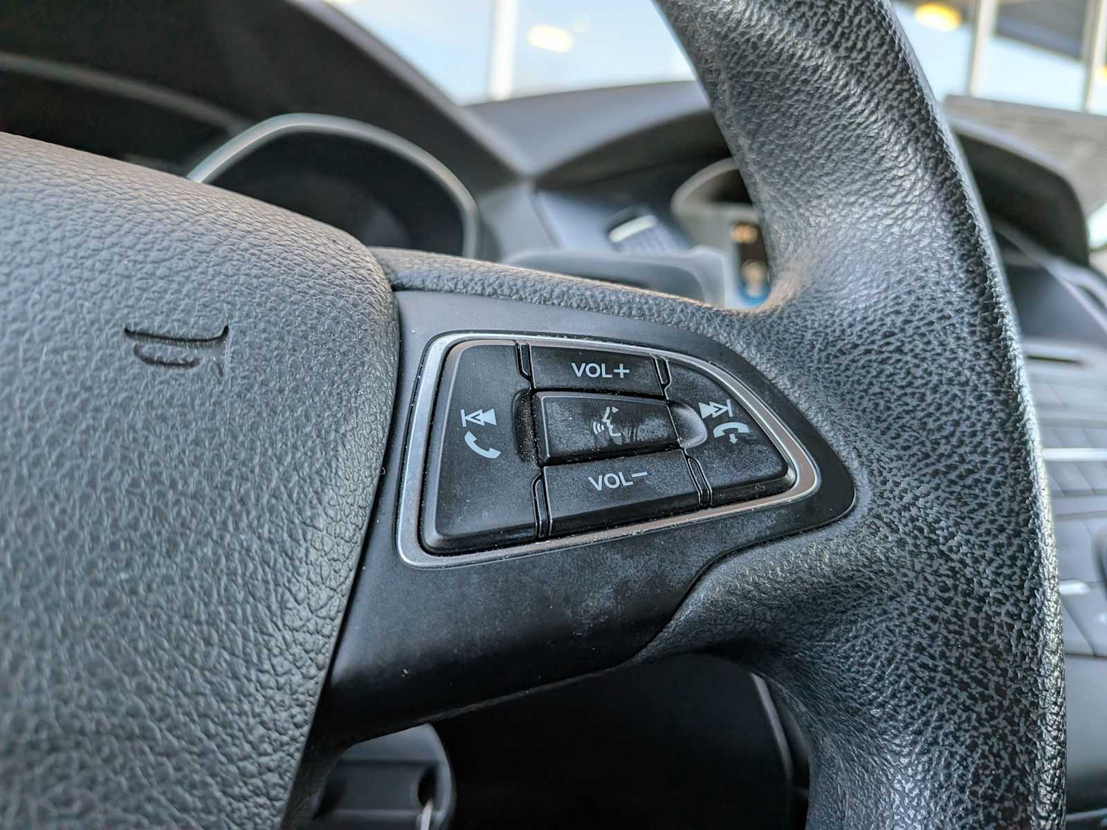 Thumbnail: 2016 Ford Focus - 22