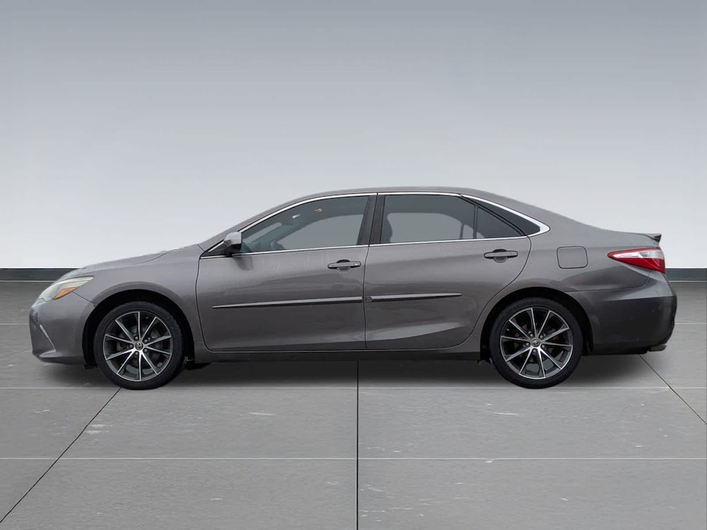 Used 2015 Toyota Camry XSE V6 Sedan