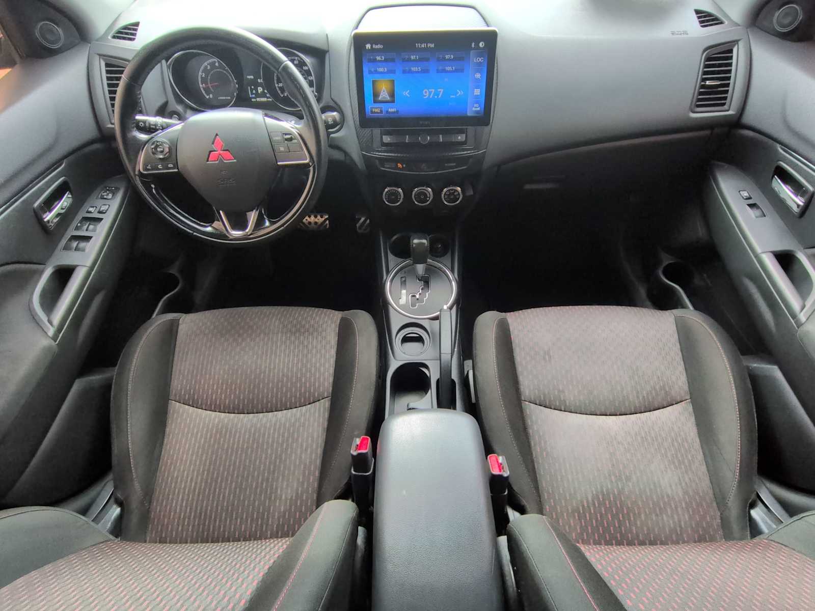 Thumbnail: 2017 Mitsubishi Outlander Sport - 15