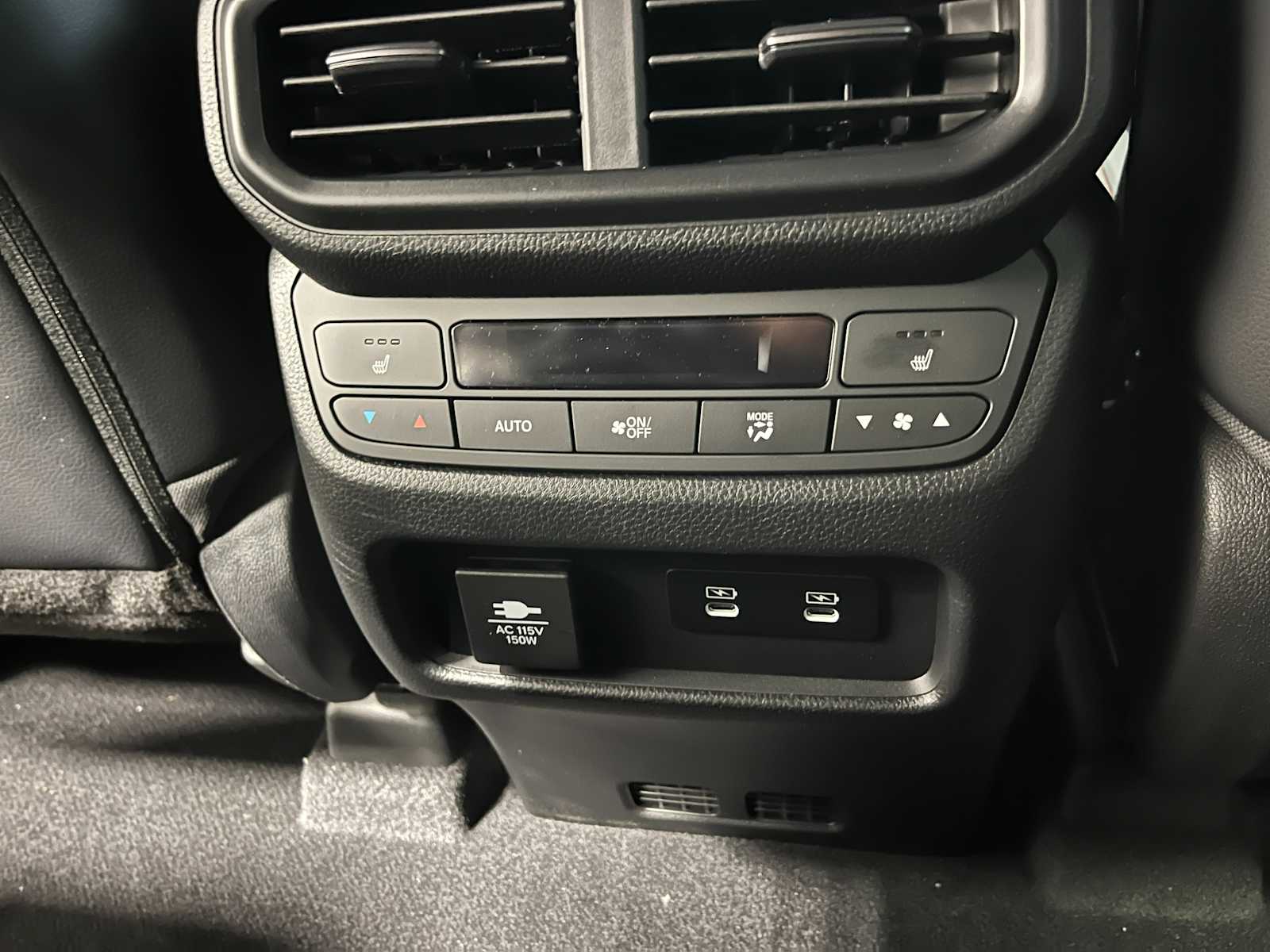 Thumbnail: 2026 Honda Pilot - 25