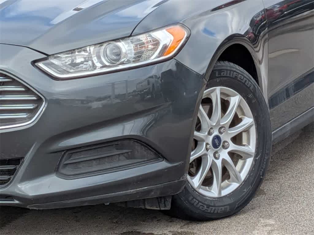 Thumbnail: 2015 Ford Fusion - 11