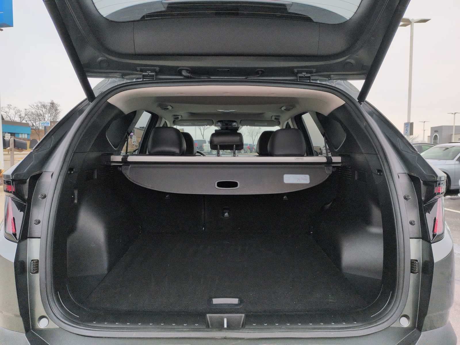 Thumbnail: 2023 Hyundai Tucson - 32