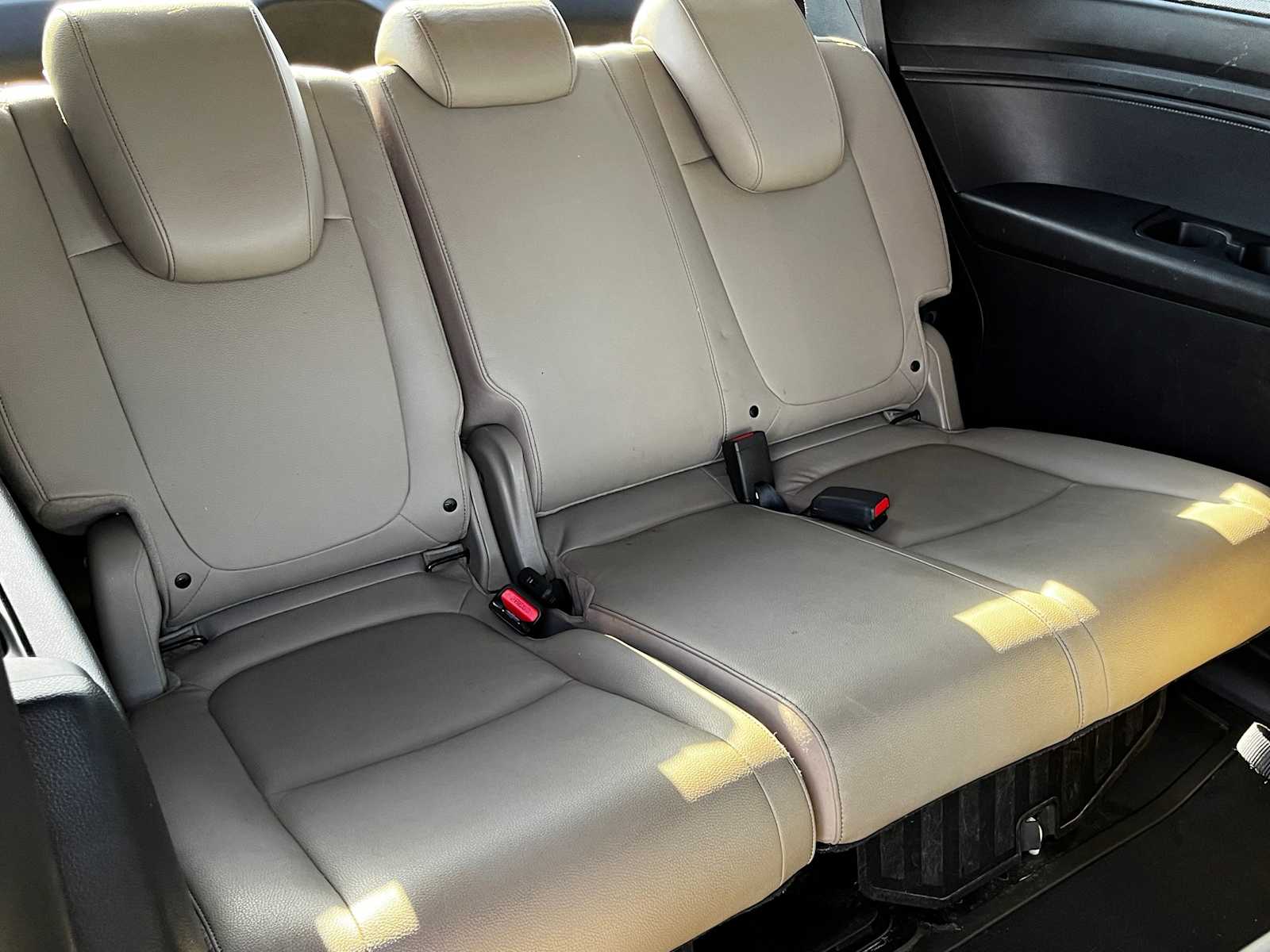 Thumbnail: 2023 Honda Odyssey - 20