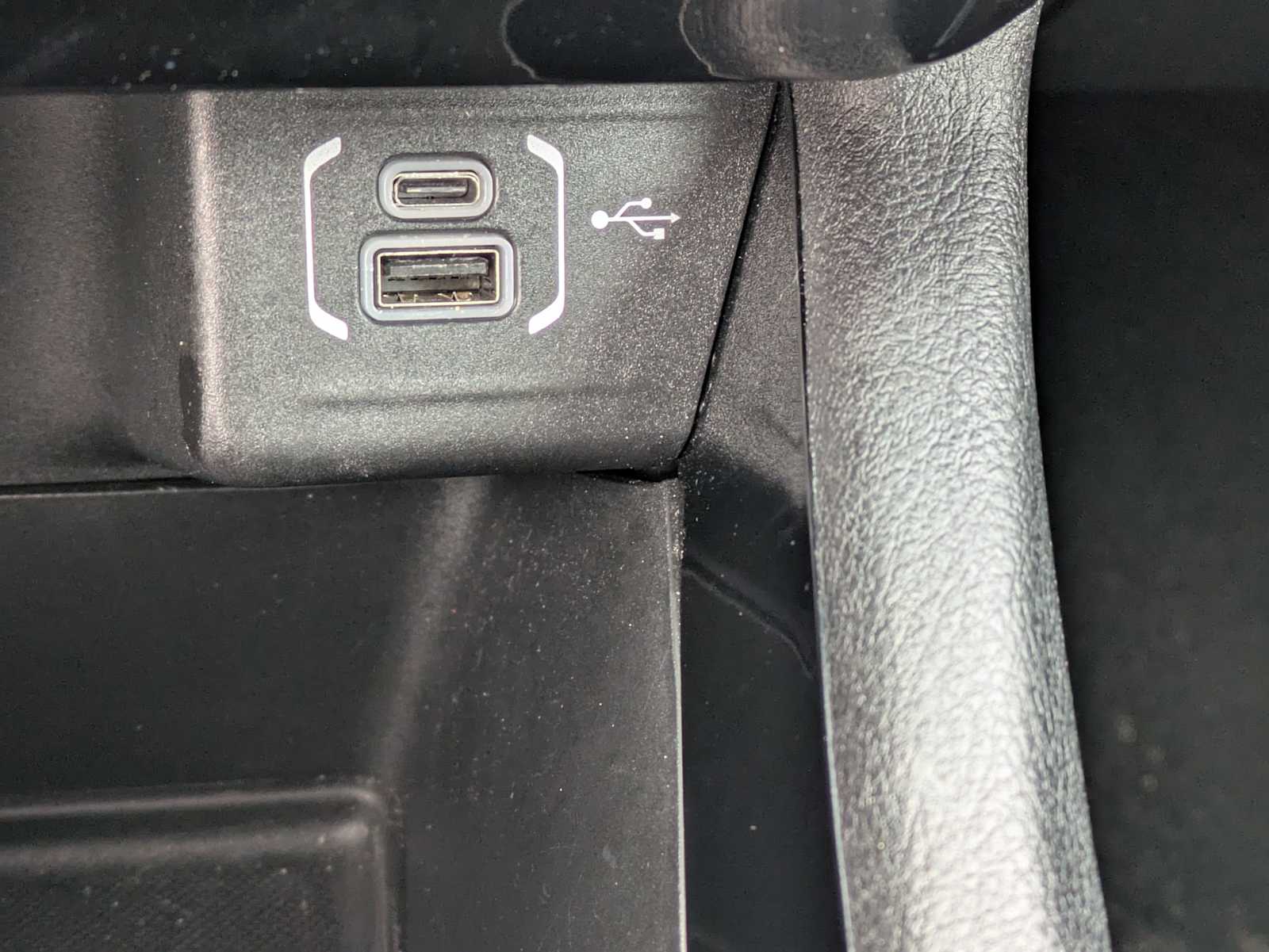 Thumbnail: 2022 Jeep Compass - 31