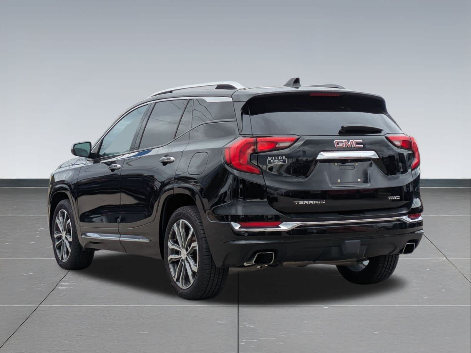 2020 Gmc Terrain Denali photo 2
