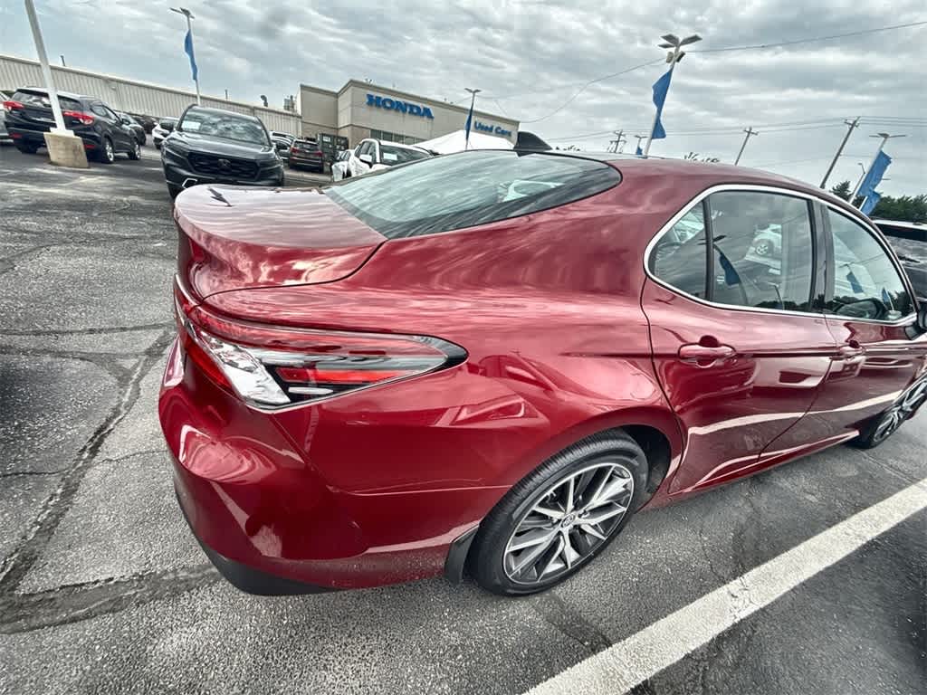 2022 Toyota Camry XLE 6