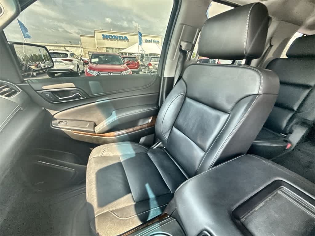 Thumbnail: 2019 Chevrolet Tahoe - 22