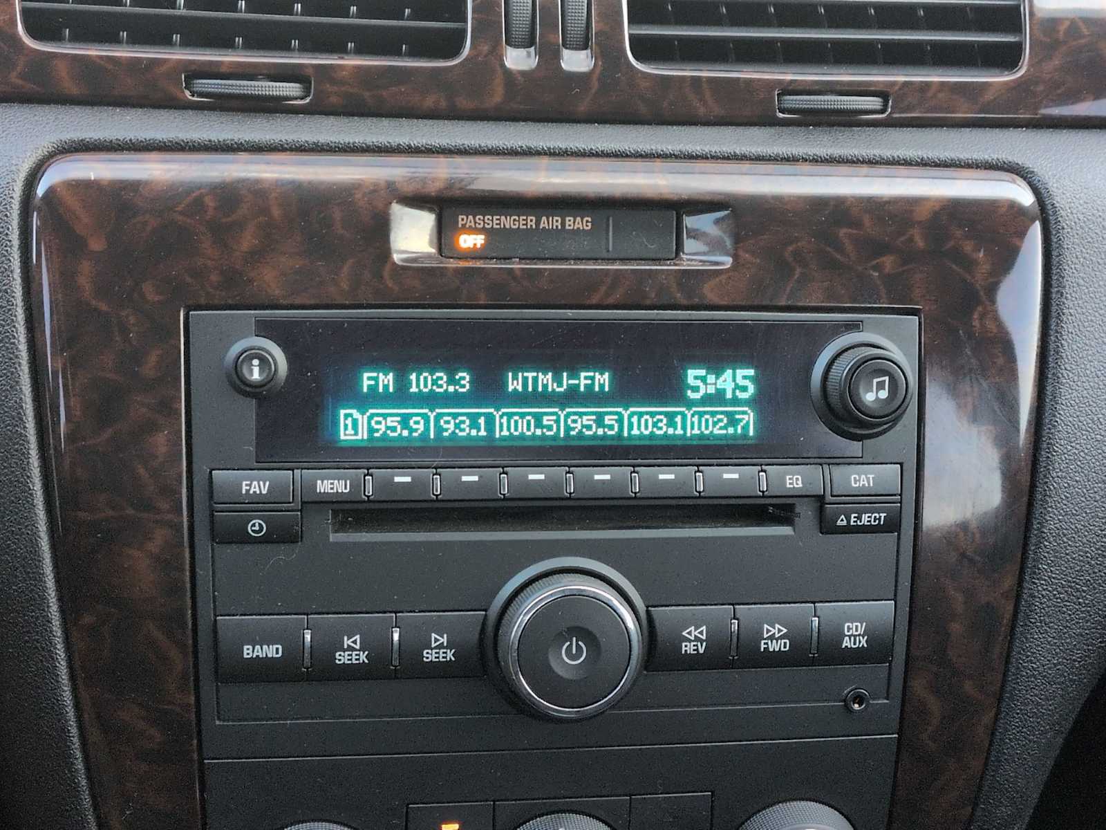 Thumbnail: 2014 Chevrolet Impala - 25