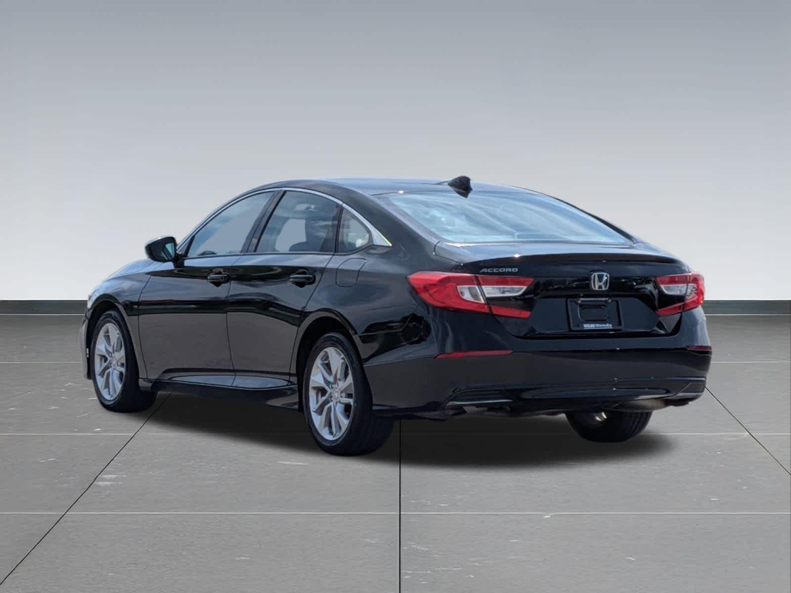 Thumbnail: 2018 Honda Accord - 3