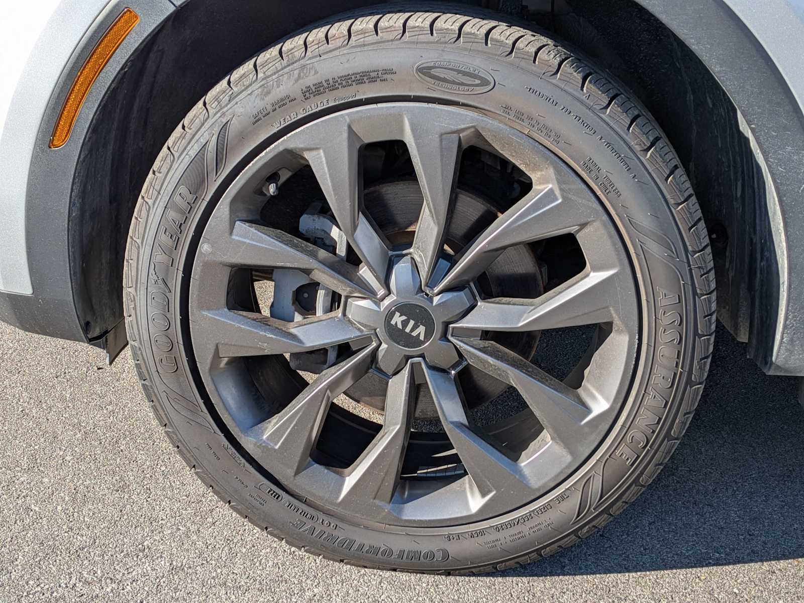 Thumbnail: 2021 Kia Sorento - 13