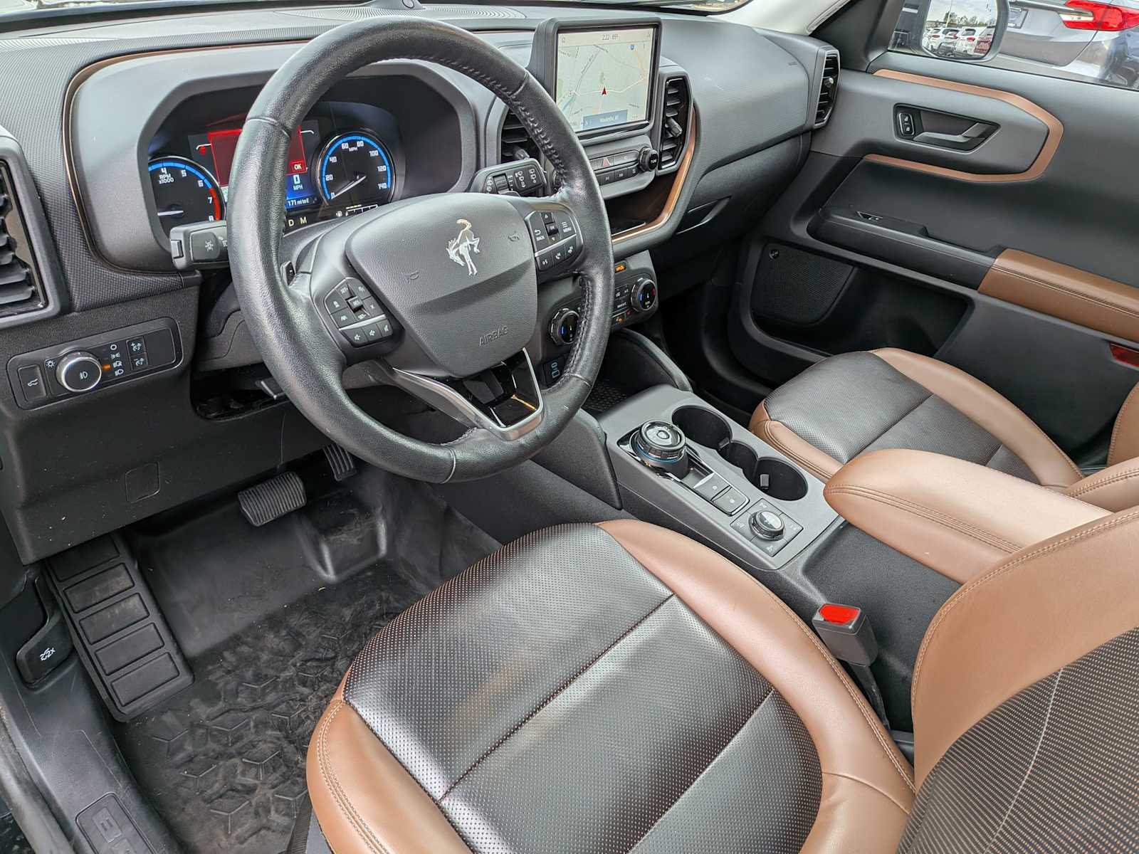 2022 Ford Bronco Sport Badlands photo 2