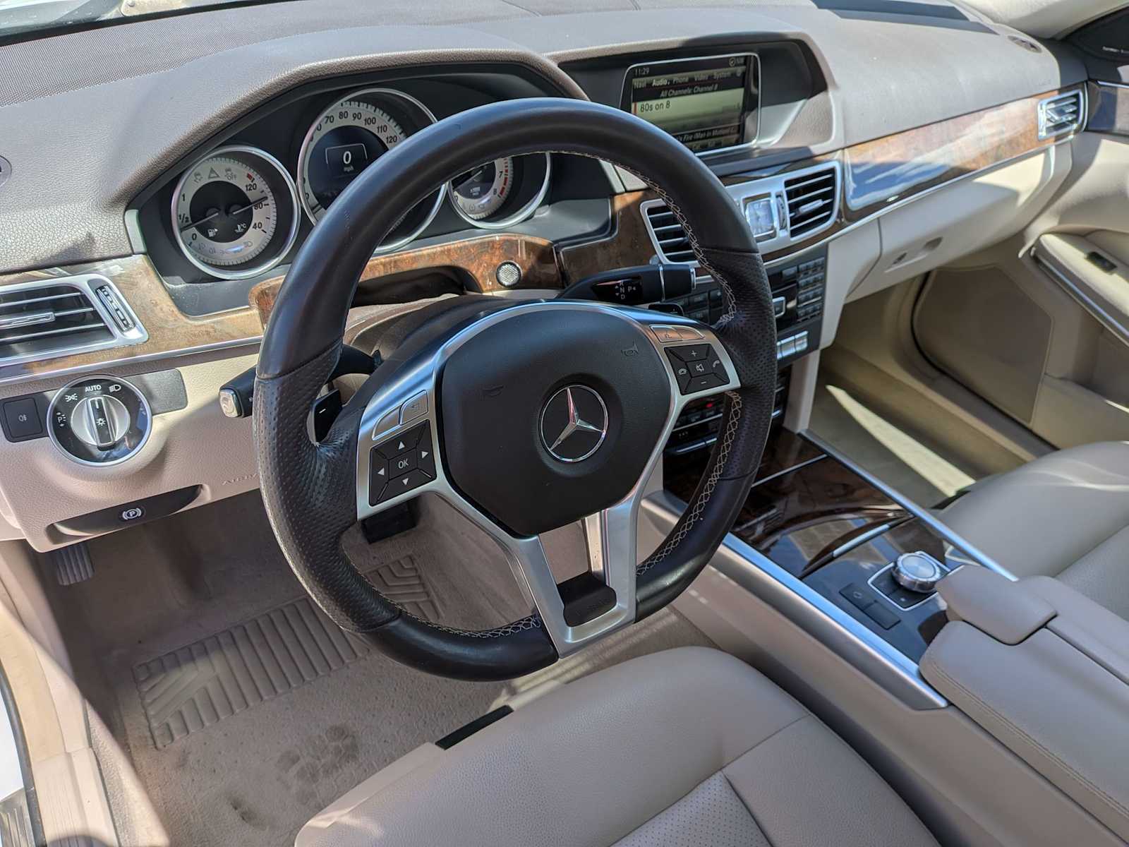Thumbnail: 2014 Mercedes-Benz E-Class - 13